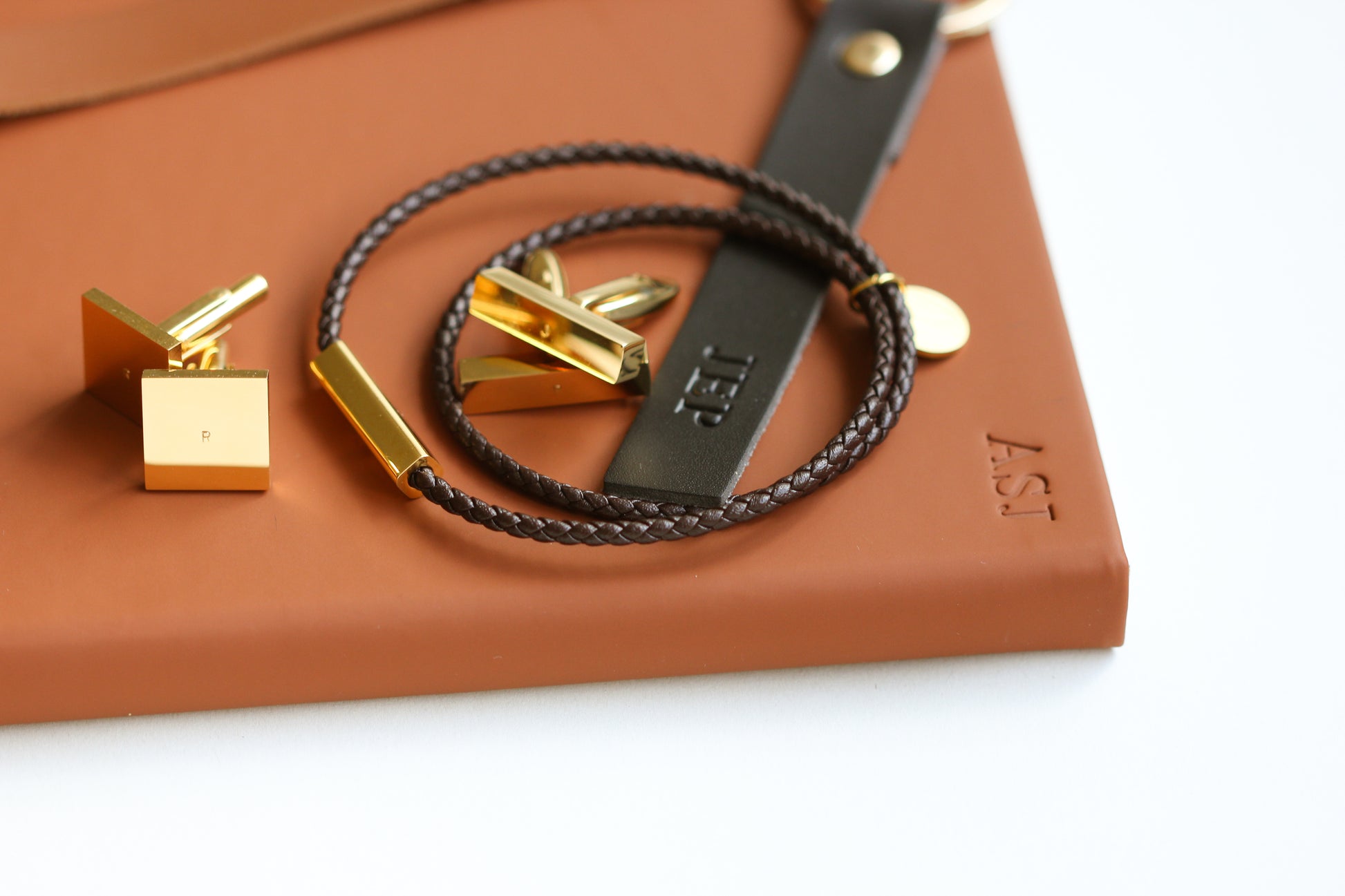 Men’s leather rope initial bracelet