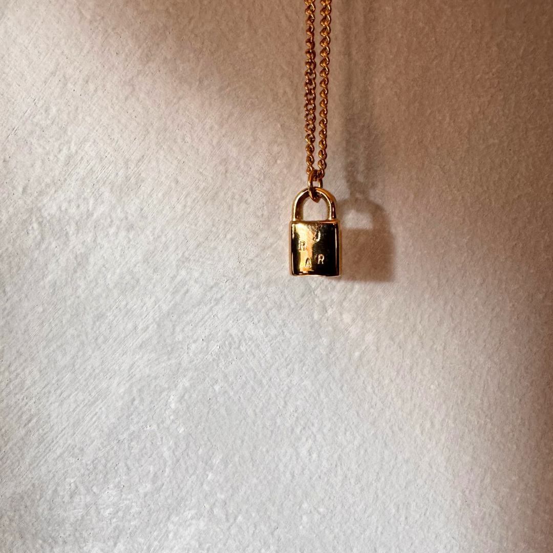 FRIDA Lock Necklace (Waterproof)