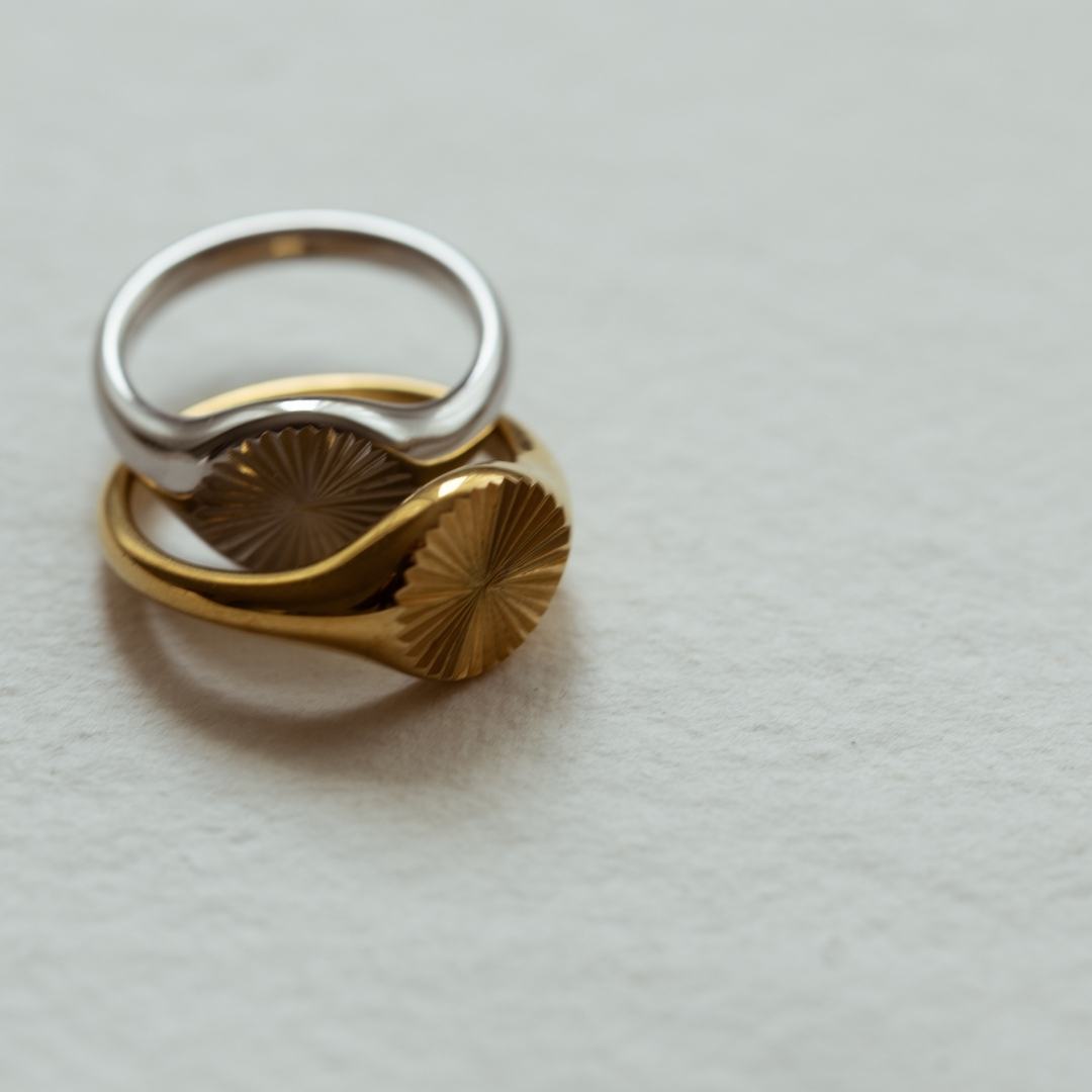 Waterproof CELESTE Signet Ring