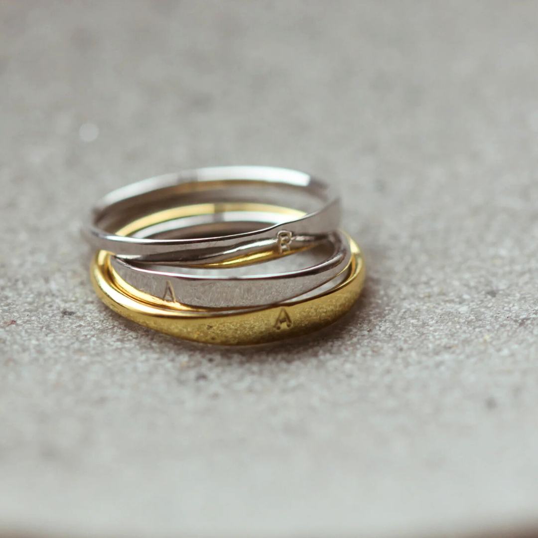 OPHELIA Initial Signet Ring